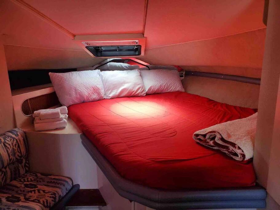 Yacht Stay Providence Marina Dış mekan fotoğraf